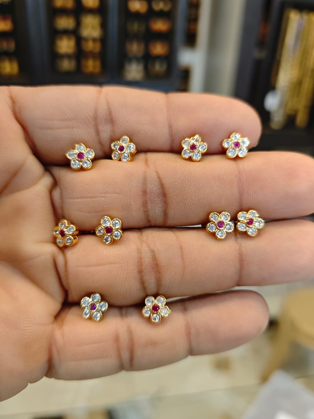 Panchaloha gold studs com nosepin