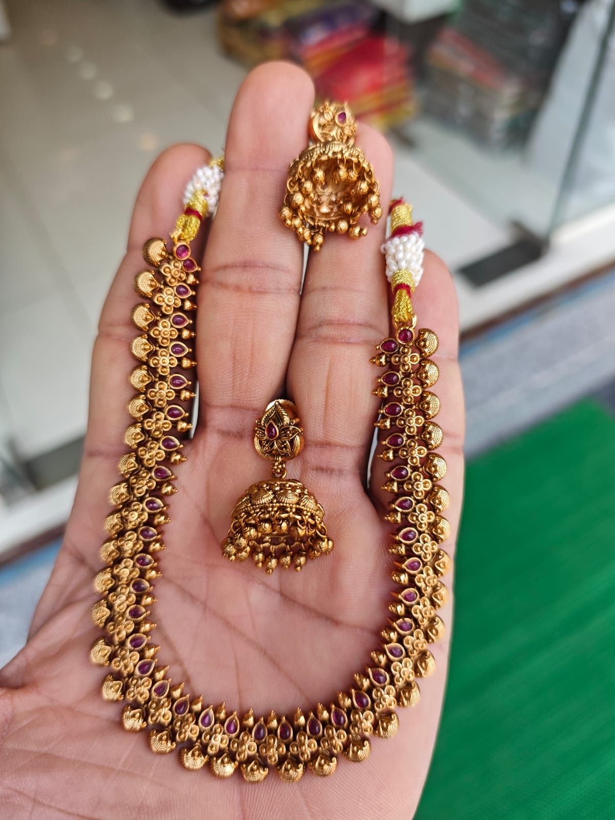 Real gold polish kemp necklace with jhumka set.