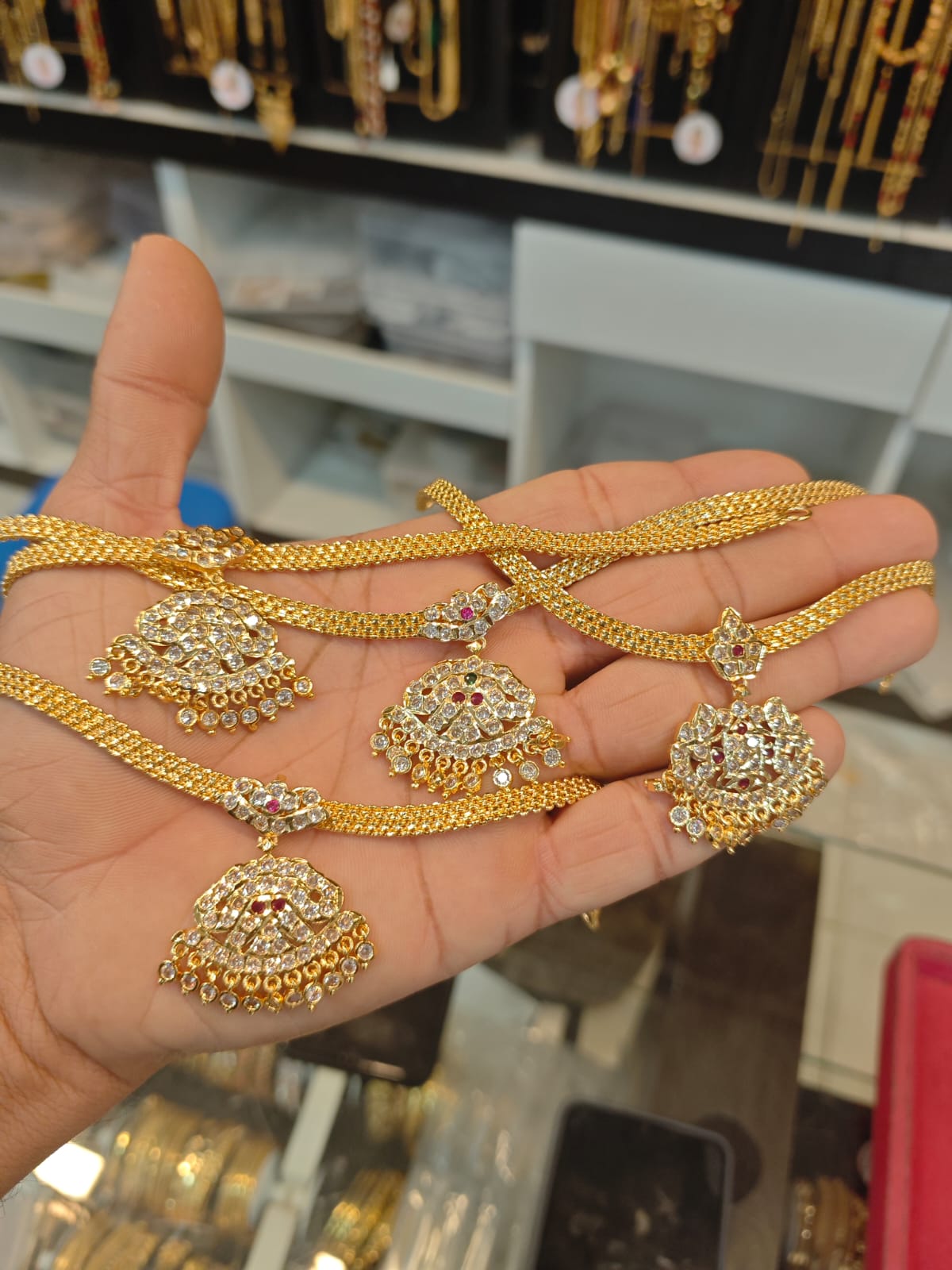 Panchaloha gold polish 2 years warranty addige set.