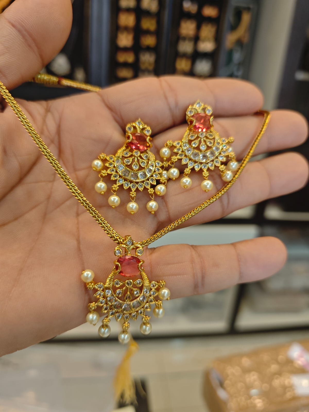 AD stones 1grm gold polish 2 years warranty necklace set.