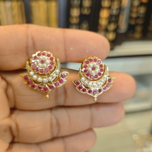 Panchaloha real gold polish 5 years warranty pearls gatti louts earrings set.