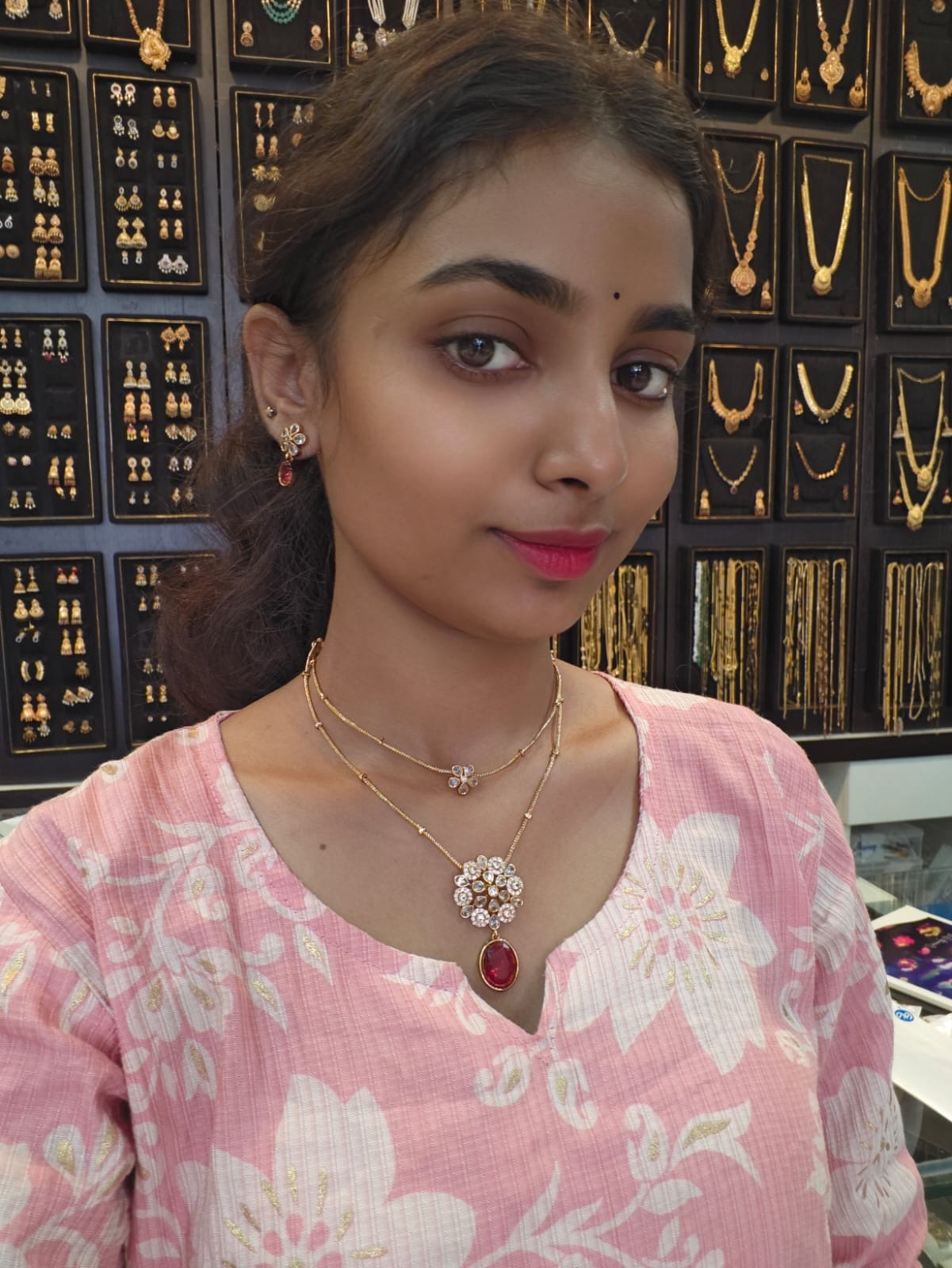 2grm gold polish 2 years warranty necklace set.