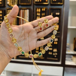 2grm gold polish 2 years warranty neacklace set.