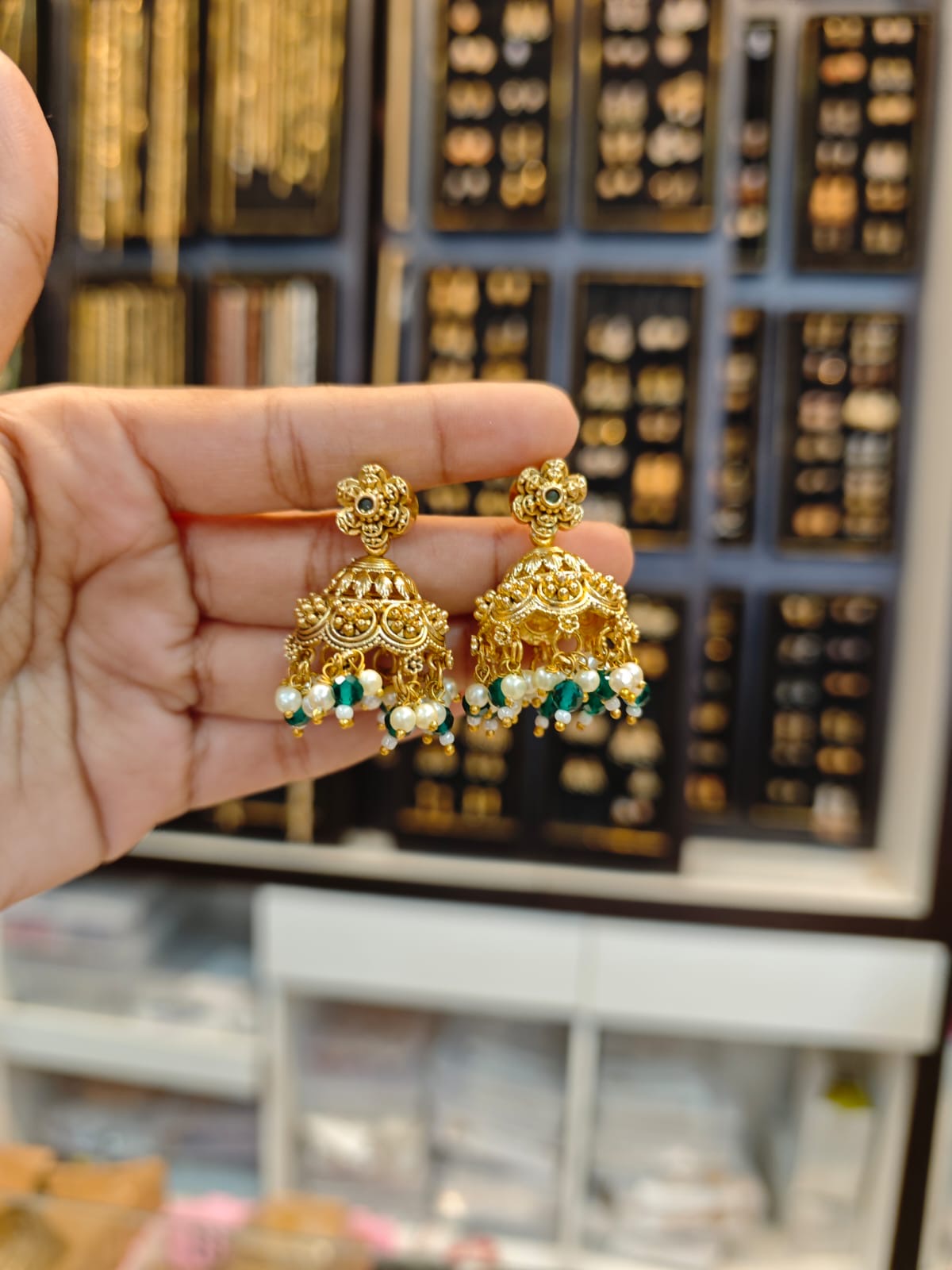 2grm gold polish 2 years warranty pearls earrings set.