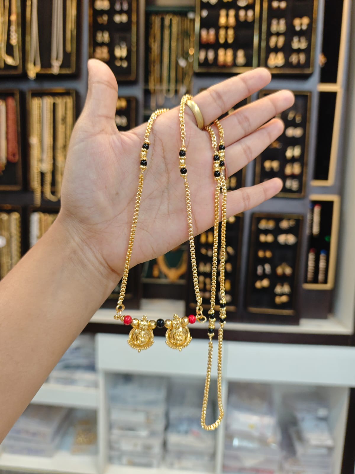 2grm gold polish 2 years warranty mangalya set.